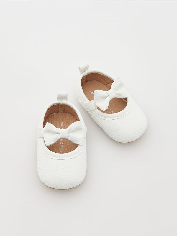 Reserved Reserved - Balerinke s mašnom - bijela