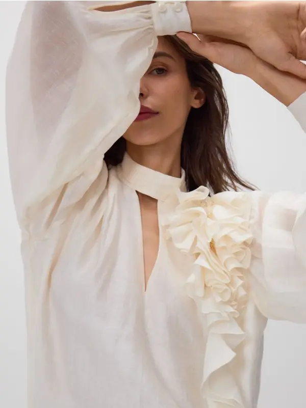 Reserved Reserved - Bluza s 3D aplikacijom - krem