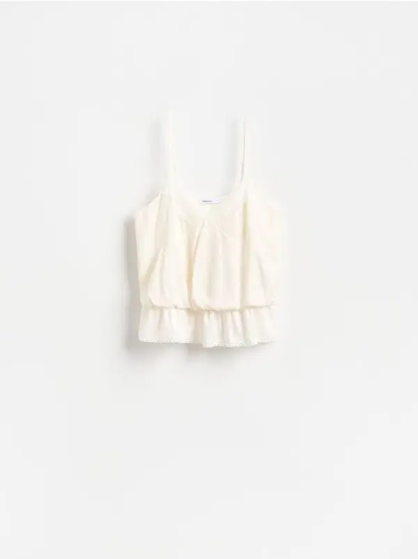 Reserved Reserved - Bluza s čipkom - krem