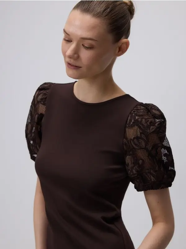 Reserved Reserved - Bluza s dodatkom modala - tamnosmeđe