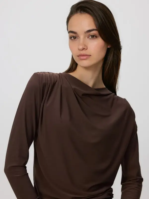 Reserved Reserved - Bluza s jastučićima na ramenima - tamnosmeđe