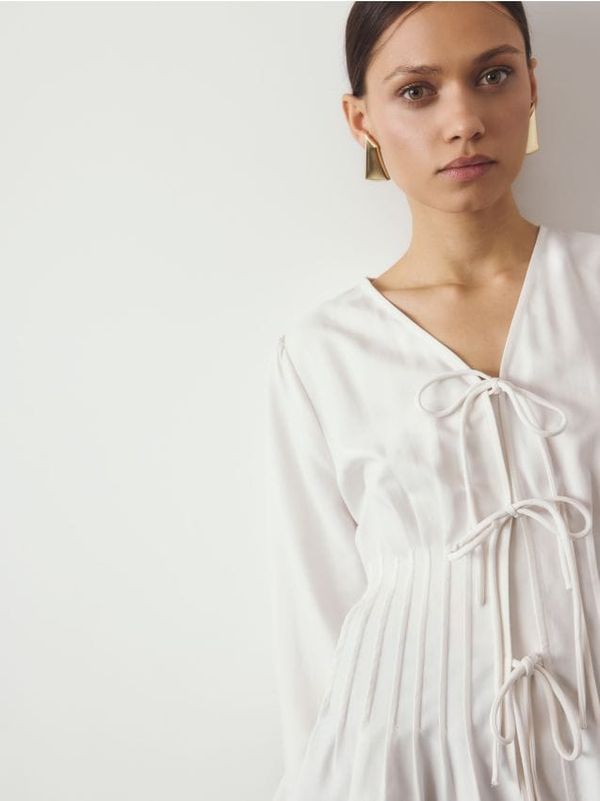 Reserved Reserved - Bluza s liocelom - bijela