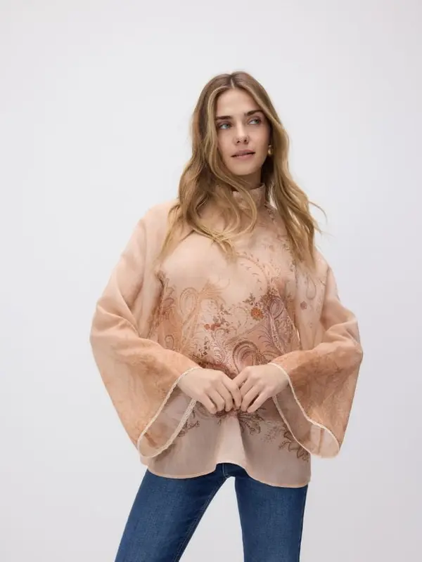 Reserved Reserved - Bluza s liocelom - šaren