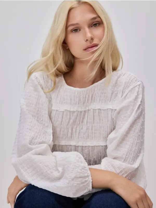 Reserved Reserved - Bluza s naborima - krem