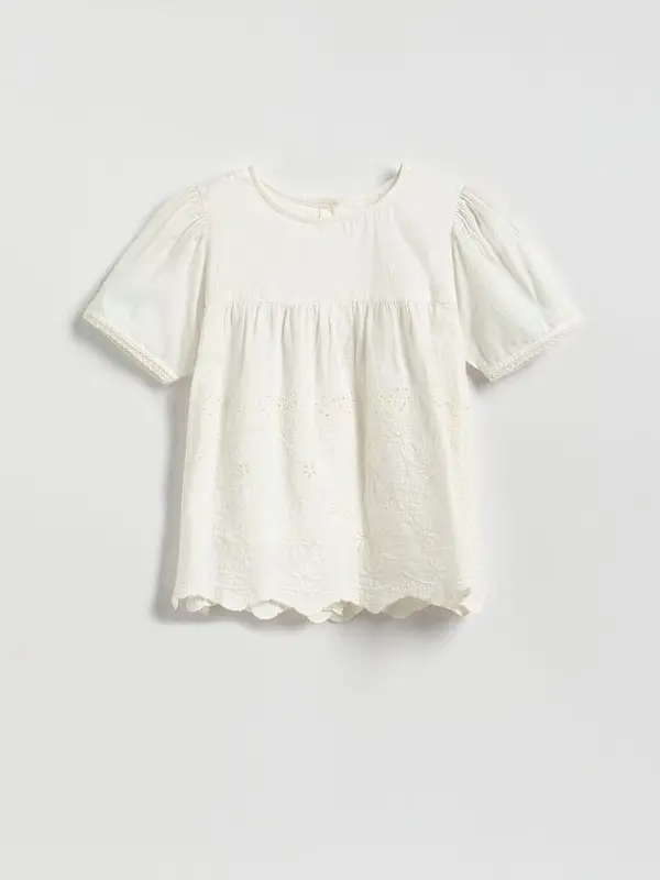 Reserved Reserved - Bluza s rupičastim porubom - krem