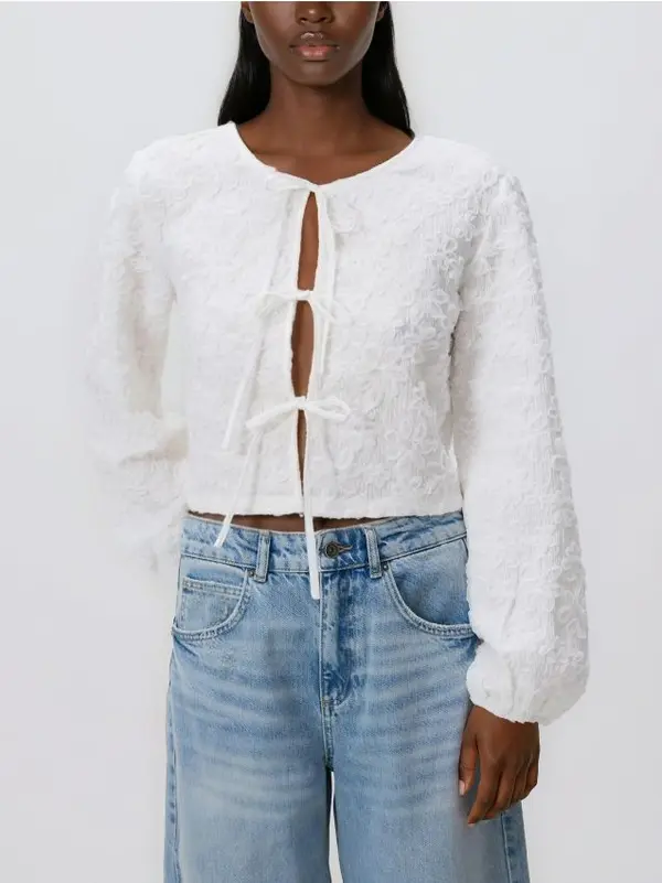 Reserved Reserved - Bluza s vezicama - bijela