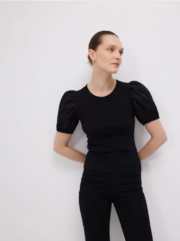 Reserved Reserved - Bluza s visokim udjelom modalnih vlakana - crno