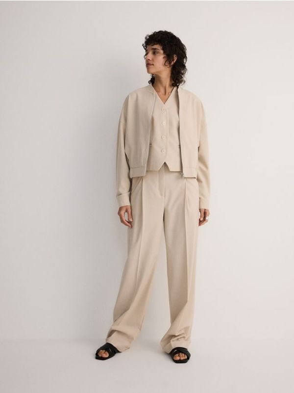 Reserved Reserved - Bomber jakna od mješavine vune - bež