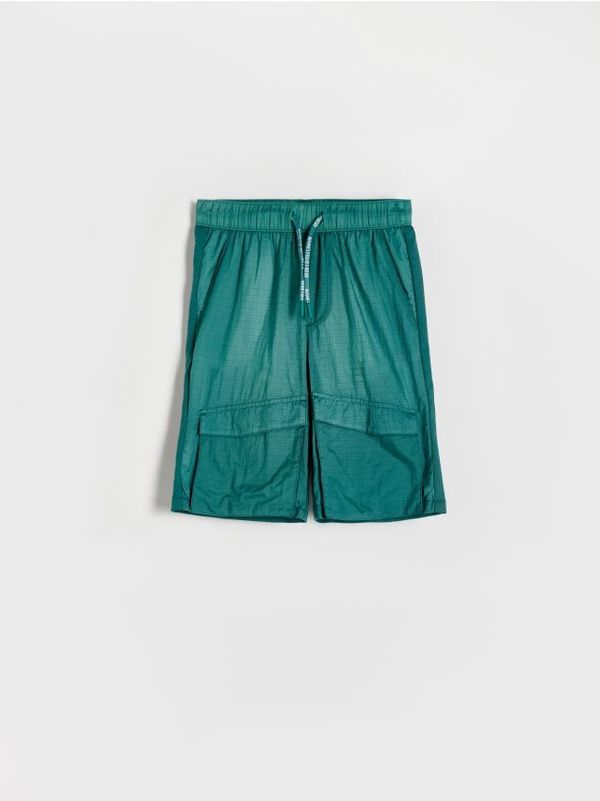 Reserved Reserved - BOYS` SHORTS - zelena