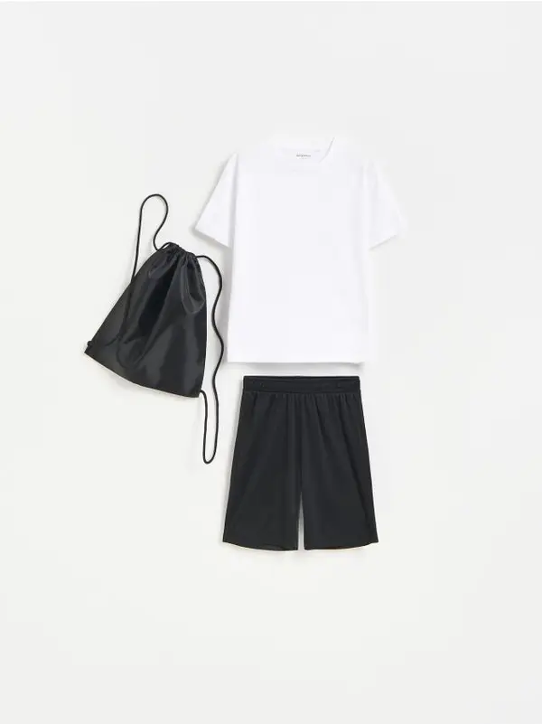 Reserved Reserved - BOYS` T-SHIRT, SHORTS & BAG - bijela