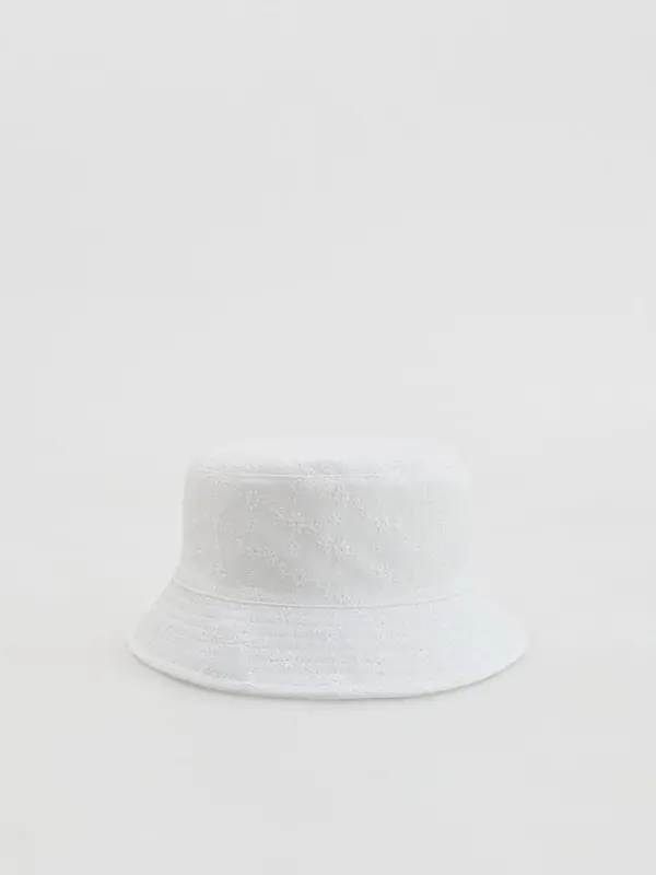 Reserved Reserved - Bucket šešir s vezom - krem