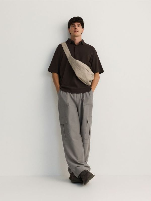 Reserved Reserved - Cargo hlače - tamnosivo