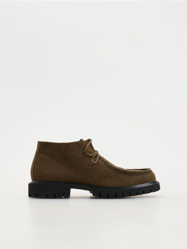 Reserved Reserved - Chelsea čizmice od umjetne brušene kože - smeđi