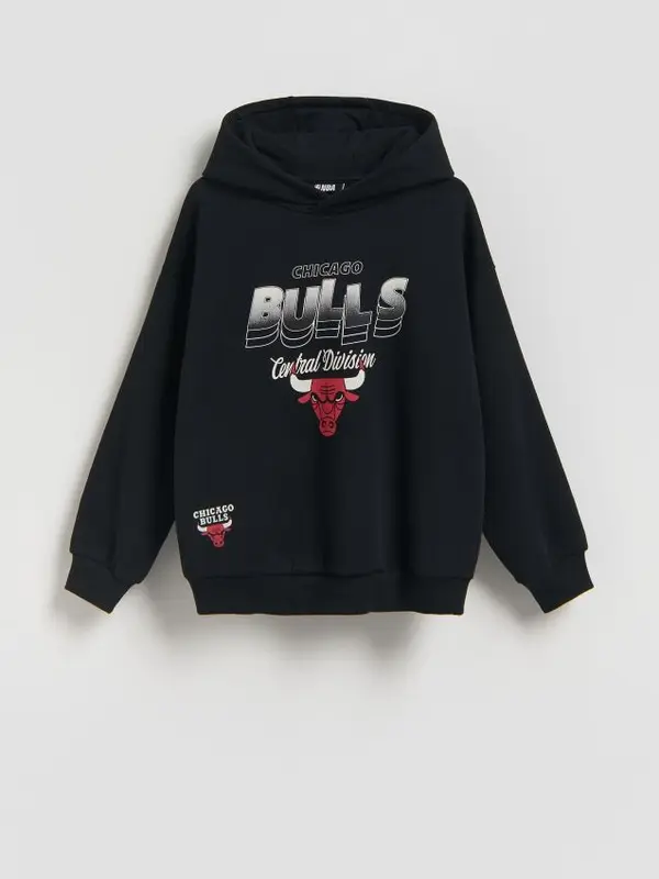 Reserved Reserved - Chicago Bulls NBA dukserica - crno