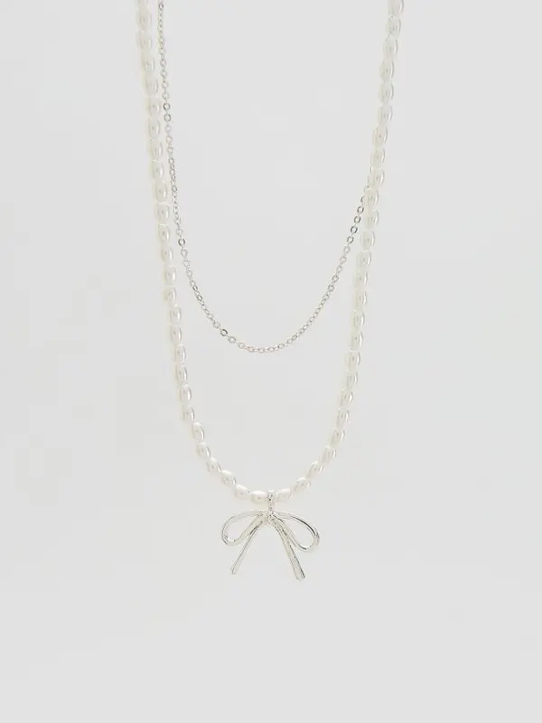 Reserved Reserved - CHILDREN`S NECKLACE - bijela