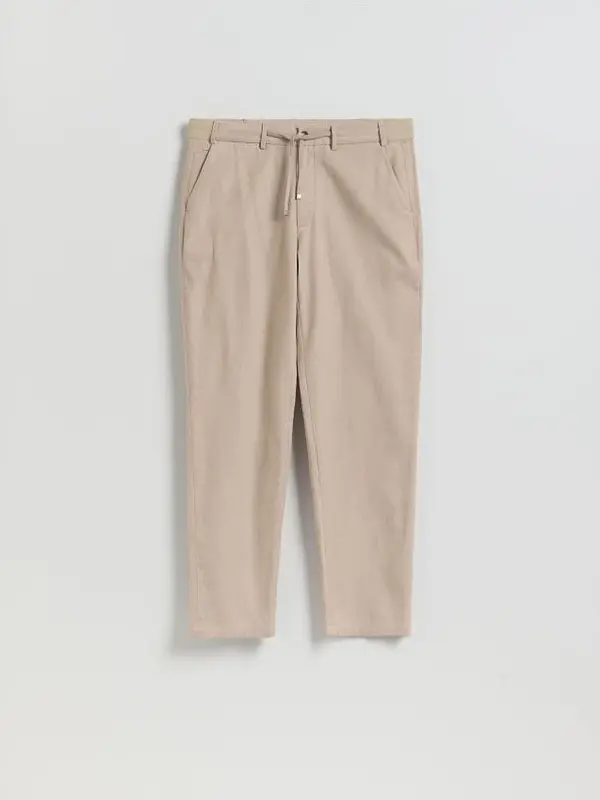 Reserved Reserved - Chino hlače regular fit - bež