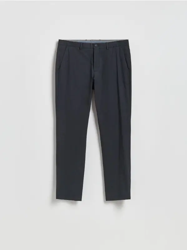 Reserved Reserved - Chino slim fit hlače - tamnosivo