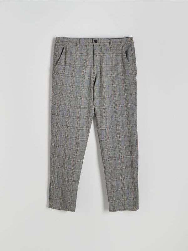 Reserved Reserved - Chino slim hlače od mješavine viskoze - light grey