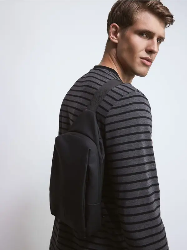 Reserved Reserved - Crossbody torbica - crno