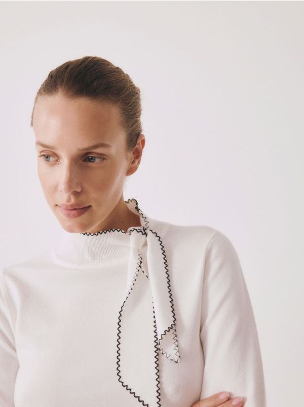 Reserved Reserved - Dolčevita s visokim udjelom viskoze - boja kože