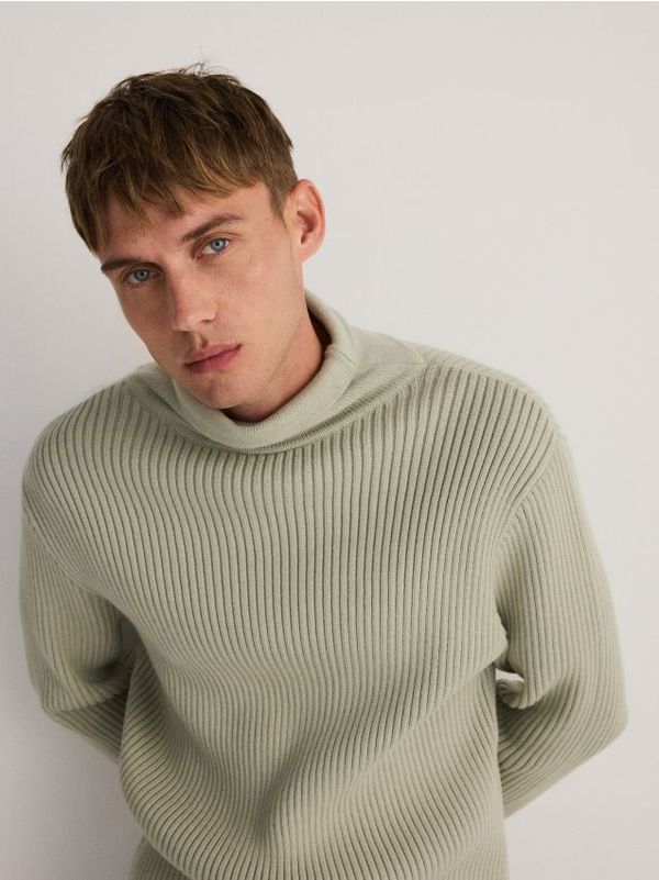 Reserved Reserved - Dolčevita s visokim udjelom viskoze - pepermint-zeleno