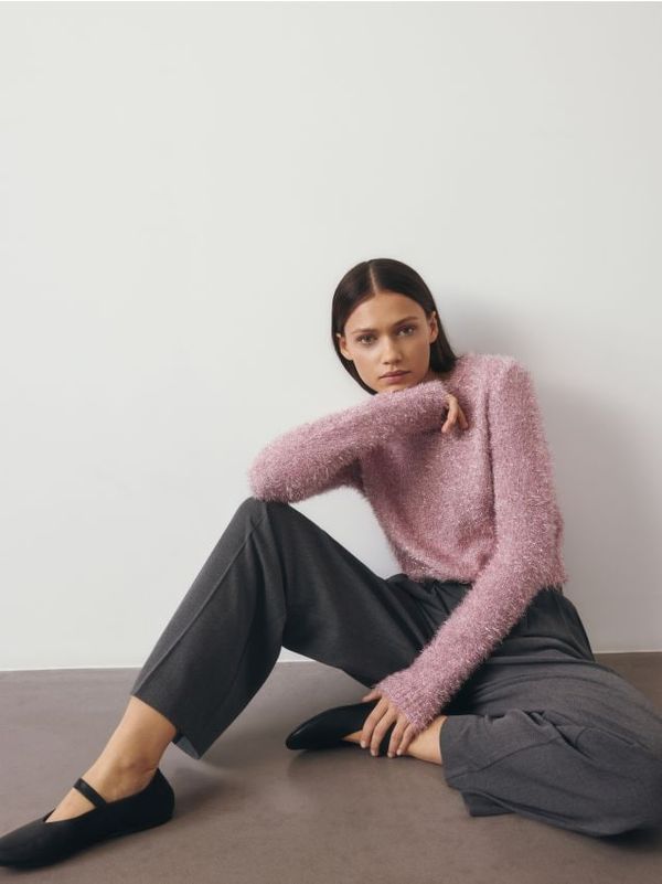 Reserved Reserved - Džemper s mješavinom metaliziranog prediva - roza