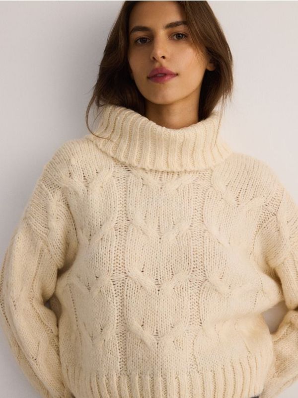 Reserved Reserved - Džemper s visokim ovratnikom - boja kože