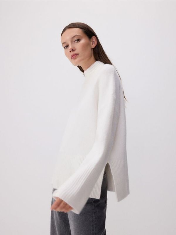 Reserved Reserved - Džemper s visokim ovratnikom - boja kože