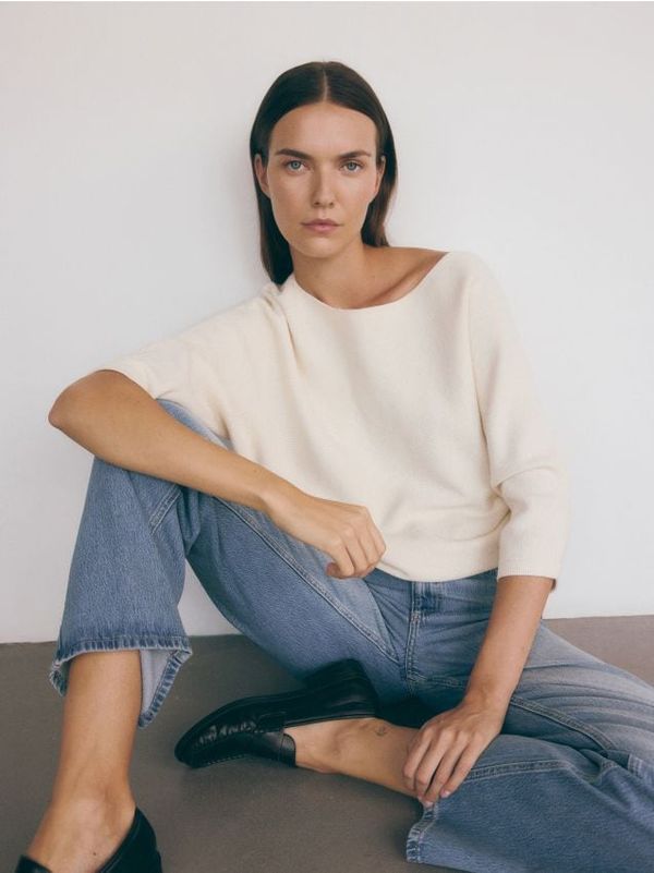 Reserved Reserved - Džemper u stilu kimona - boja kože