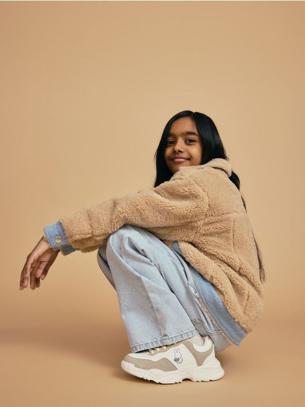 Reserved Reserved - GIRLS` TREKKING SHOES - bijela