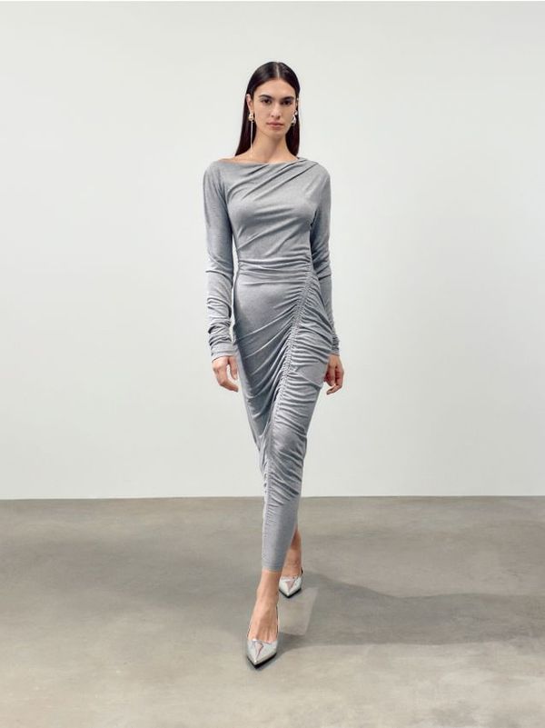 Reserved Reserved - Haljina s asimetričnim naborima - srednjesivo