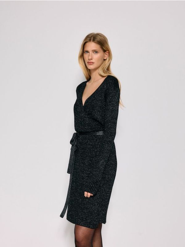 Reserved Reserved - Haljina s metalik nitima - crno