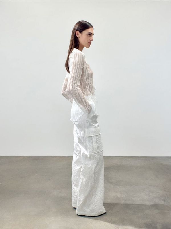 Reserved Reserved - Hlače nabranog izgleda - krem