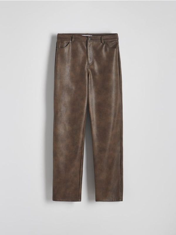 Reserved Reserved - Hlače od umjetne kože - tamnosmeđe