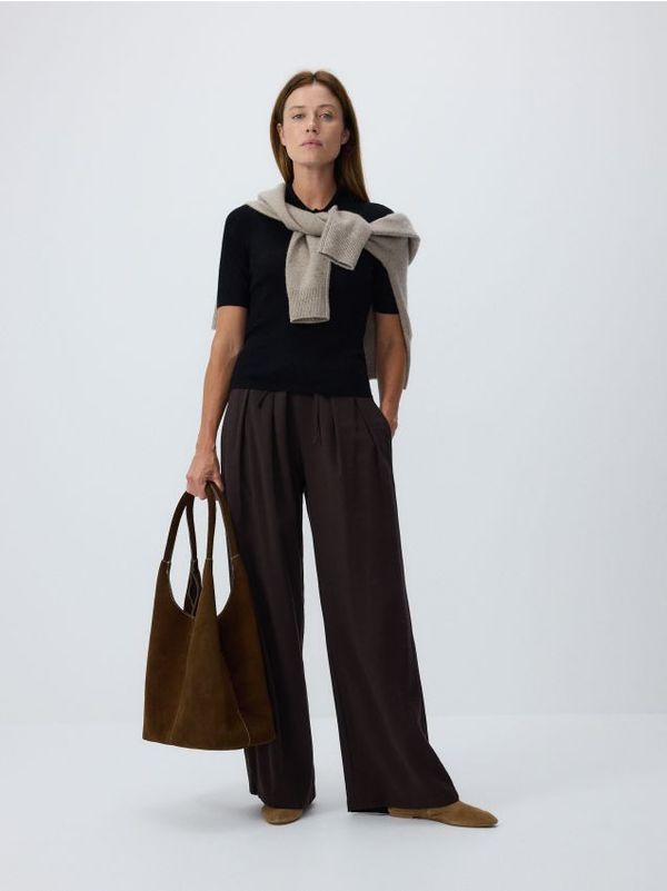 Reserved Reserved - Hlače od viskoze - tamnosmeđe