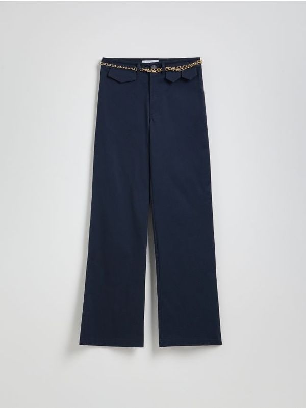 Reserved Reserved - Hlače s lancem - mornarsko plava