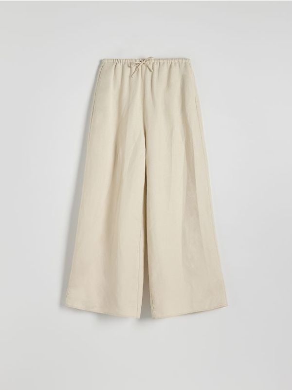 Reserved Reserved - Hlače s visokim udjelom lana - bež