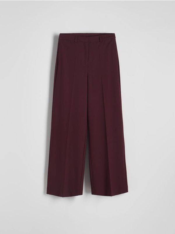 Reserved Reserved - Hlače širokih nogavica izglačane na crtu - burgundy