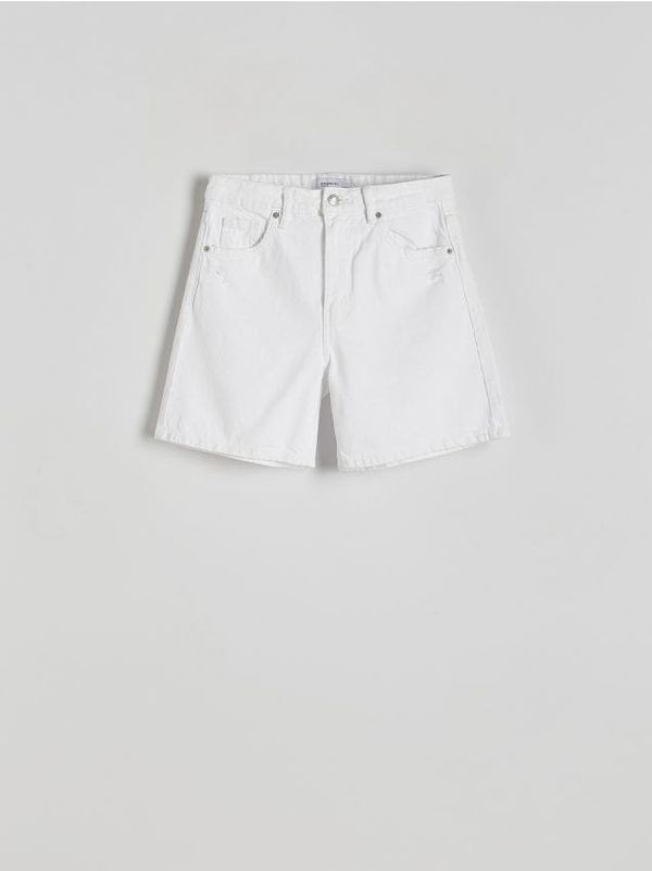 Reserved Reserved - Izblijedjele kratke hlače od trapera - bijela