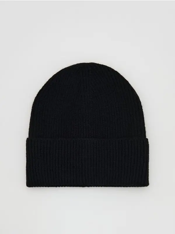 Reserved Reserved - Kapa beanie - crno