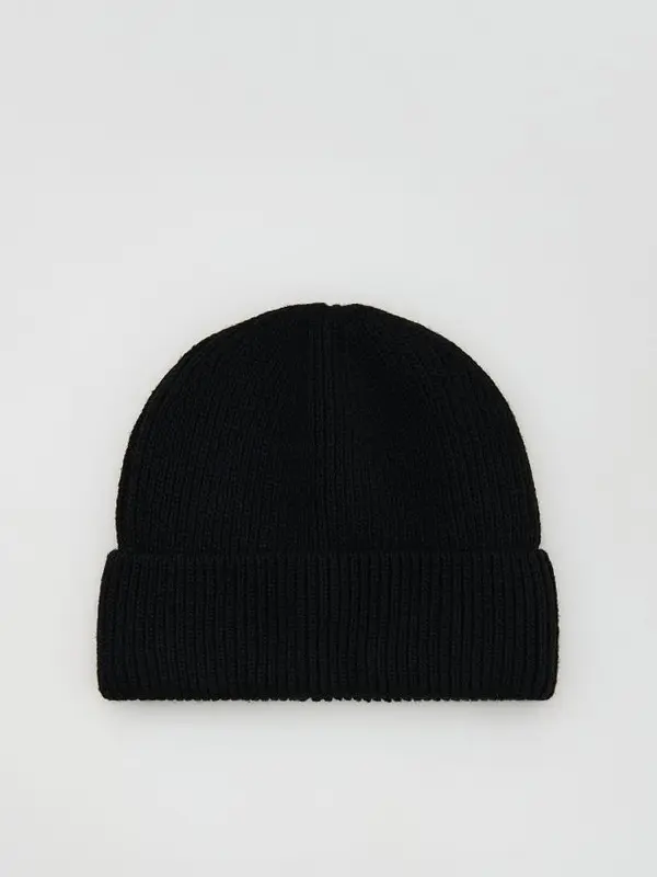 Reserved Reserved - Kapa beanie od mješavine vune - crno