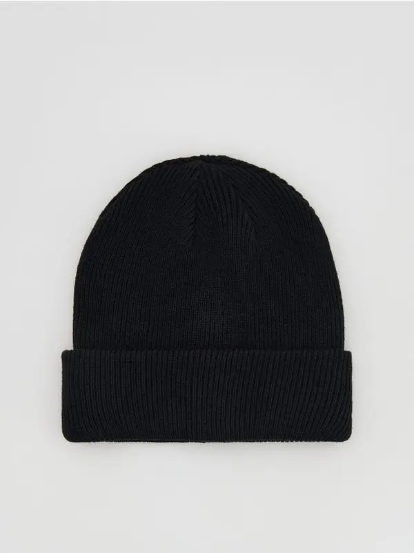 Reserved Reserved - Kapa beanie od mješavine vune - mornarsko plava