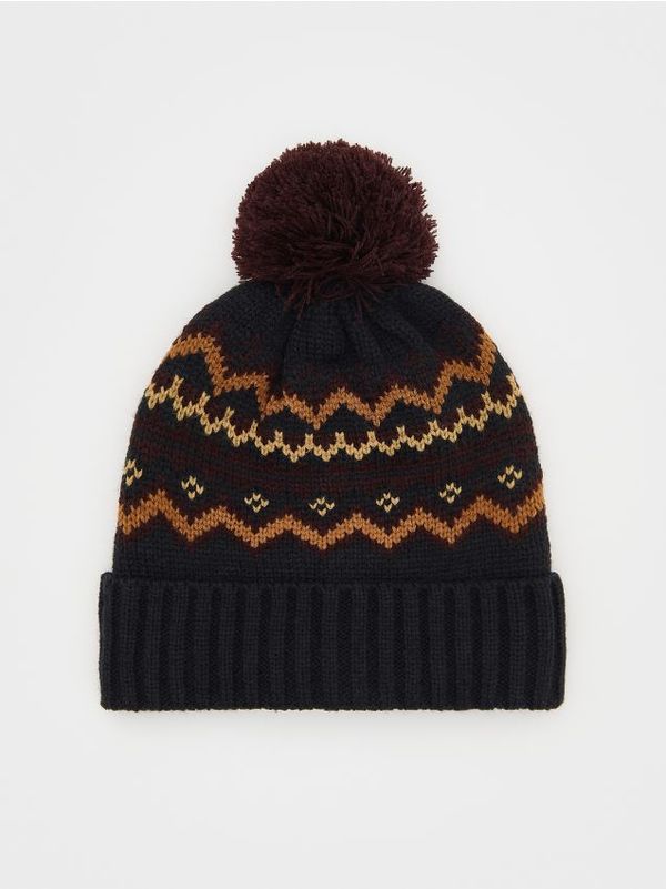 Reserved Reserved - Kapa s pomponom - šaren