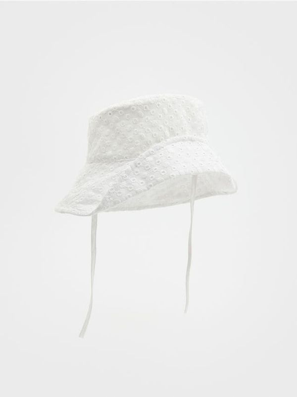 Reserved Reserved - Kapa s vezicama - krem