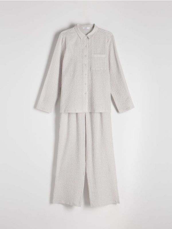 Reserved Reserved - Komplet dvodijelne pidžame s visokim udjelom pamuka - krem