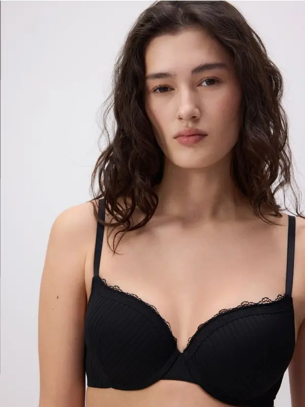 Reserved Reserved - Komplet od 2 push-up grudnjaka - crno