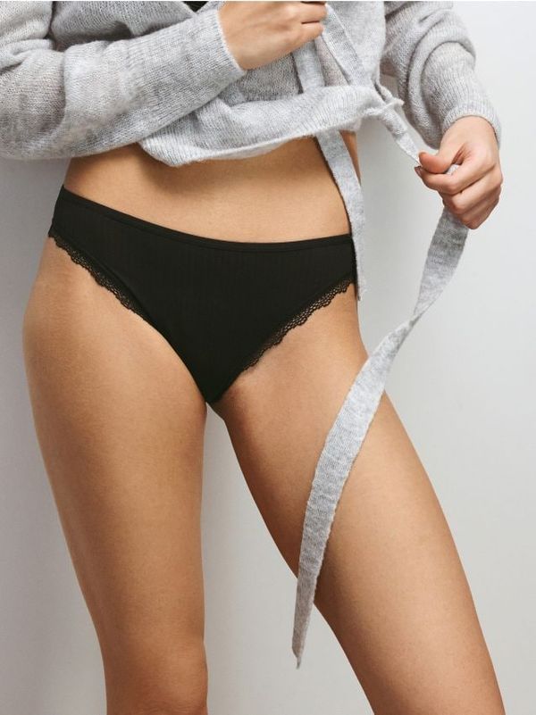 Reserved Reserved - Komplet od 3 para bikini gaćica - crno