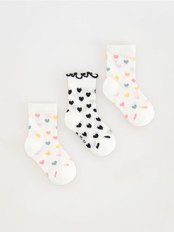 Reserved Reserved - Komplet od 3 para čarapa s uzorkom - krem