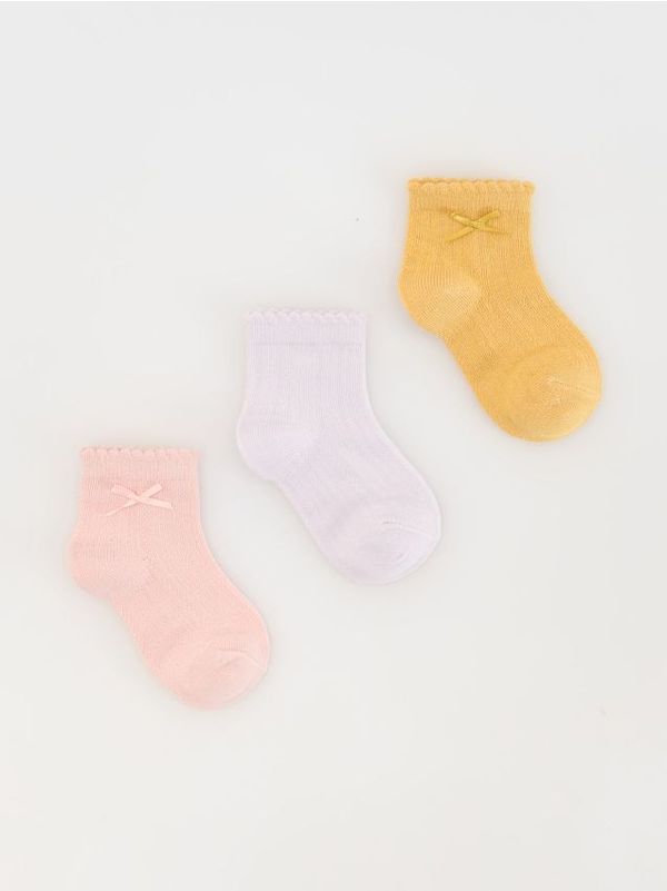 Reserved Reserved - Komplet od 3 para čarapa s visokim udjelom pamuka - boja jantara