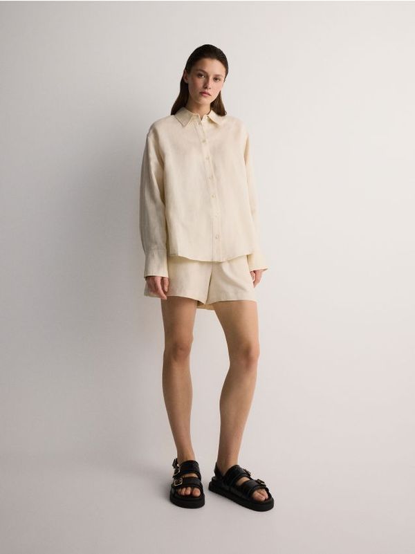 Reserved Reserved - Košulja od mješavine lana - boja kože